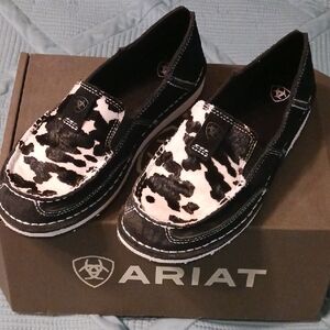 Ariat Women's Cow Print Flats 8.5